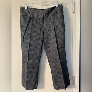 Express capris